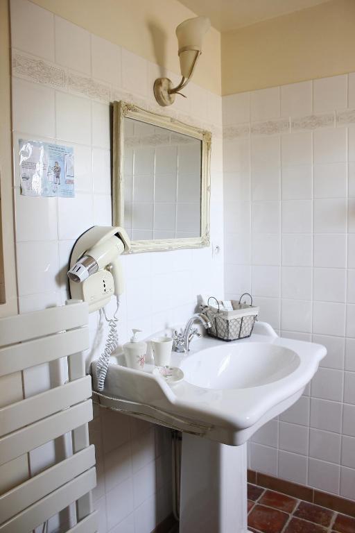 Manoir De La Blonnerie Bed & Breakfast Vellèches Oda fotoğraf